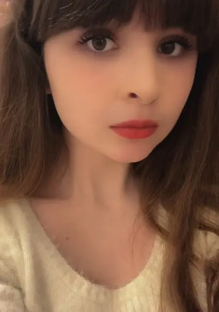 Аліна из Львова, мне 20, познакомлюсь для вирта