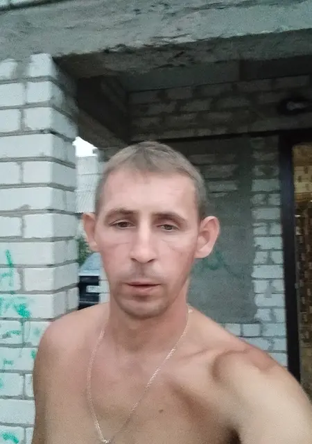 Я Алексей, 41, знакомлюсь без обязательств в Новопскове