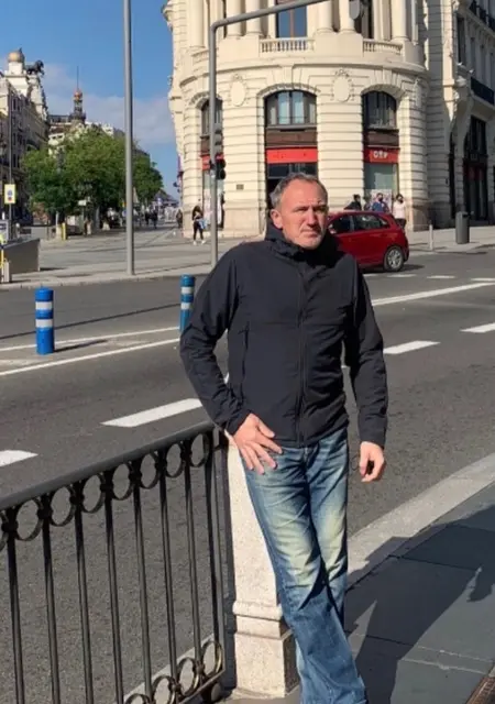 Carlos de Alicante, tengo 45 años, listo para conocer para lío de una noche