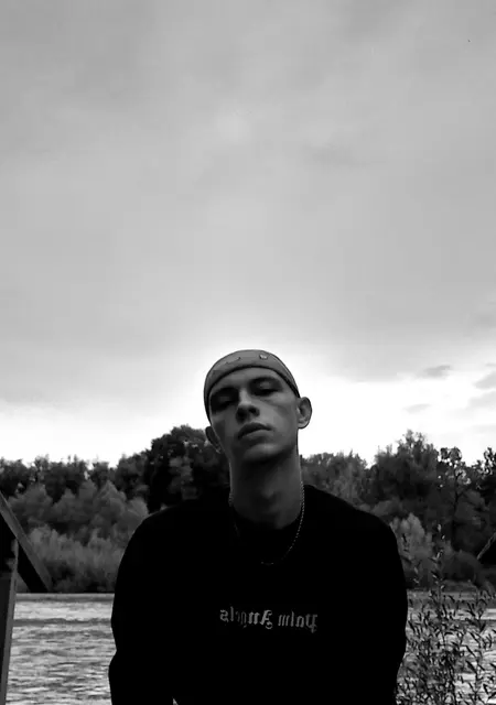 Я Nikita, 21 років з Чернівців, шукаю знайомство для приємного проведення часу