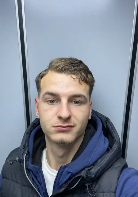 Soy Dani, 21 años, conociéndome para relación sin ataduras en Las Palmas de Gran Canaria