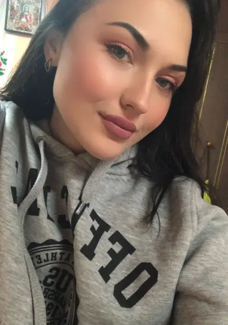 Я Лёлик, 21, знакомлюсь для общения в Николаеве