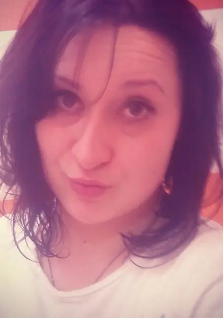 Я Юлия, 31 років, знайомлюсь на одну ніч у Одесі