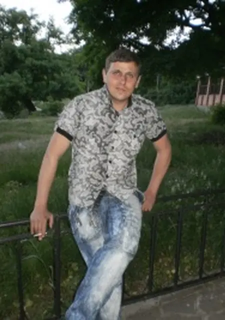 Сергей из Ровенек, мне 45, познакомлюсь на одну ночь