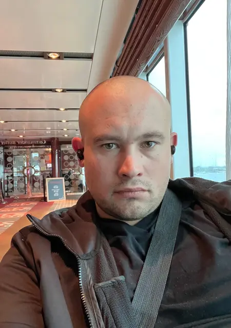 Alex из Хаугезунд, ищу на сайте знакомства без обязательств