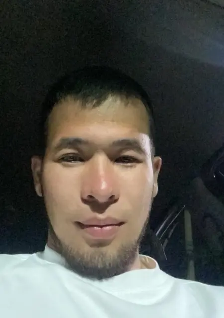 Я Эрбол, 25, знакомлюсь для вирта в Вене