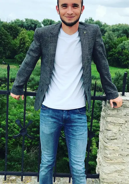 Я Дима, 26 років з Рівного, шукаю знайомство для спілкування