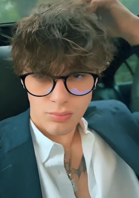 Valentin з Луцька, шукаю на сайті знайомства на одну ніч