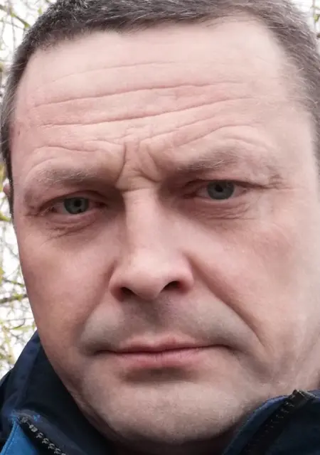 Я Игорь, 49, из Могилёва, ищу знакомства без обязательств