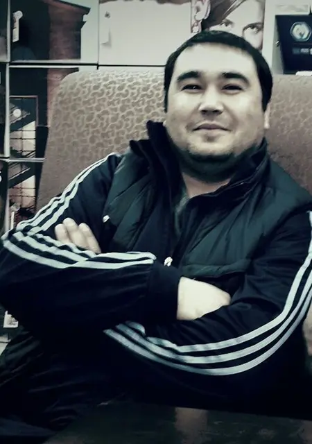 Я Бахром, 41, знакомлюсь на одну ночь в Франкфурте-на-майне