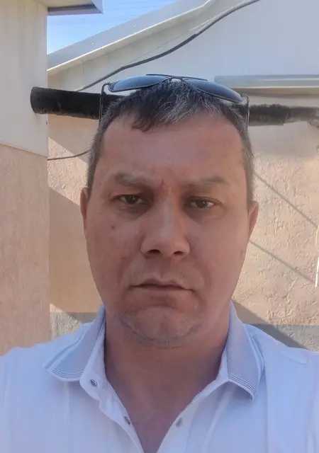 Роман из Тирасполя, ищу на сайте постоянные отношения