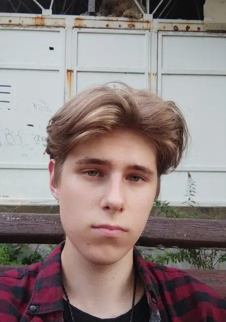 Я Рома, 18, знакомлюсь на одну ночь в Львове