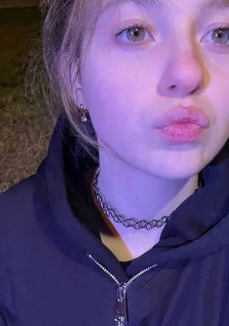 Angel з Одеса, мені 19 років, познайомлюсь для вірт