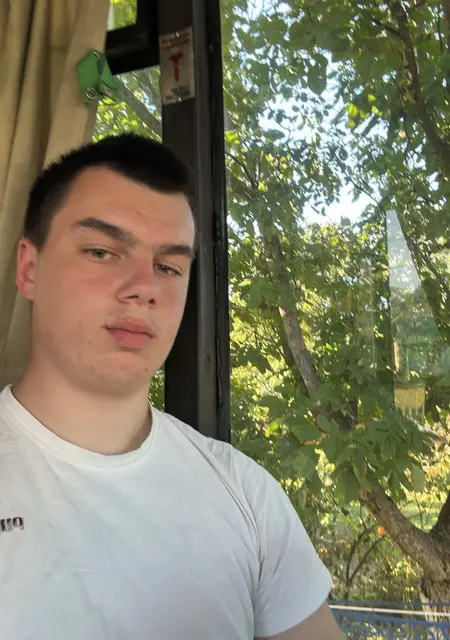 Волдя из Днепра, ищу на сайте знакомства без обязательств