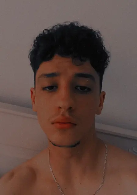 Я Ayob, 23, из Марбелья, ищу знакомство для совместных путешествий