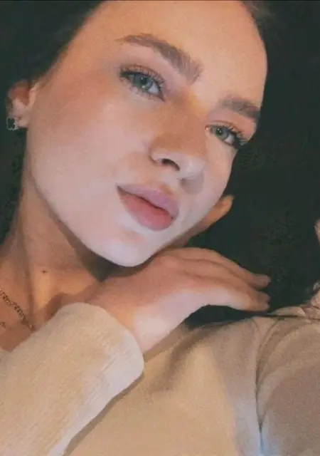 Я Yulia, 20 років, знайомлюсь для спільних подорожей у Житомире