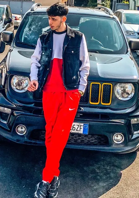 Pasquale из Турина, ищу на сайте знакомства без обязательств