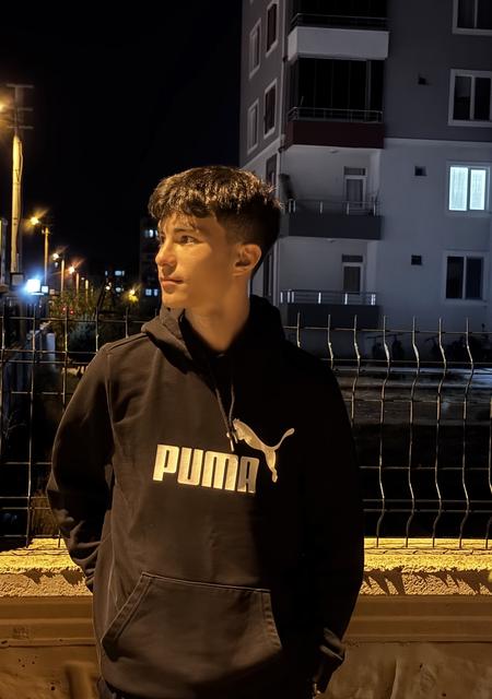 Kadir из Коньи, мне 28, познакомлюсь на одну ночь