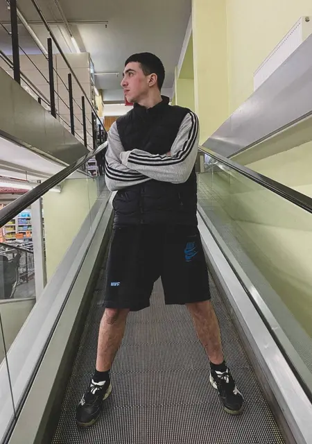 Moderated з Одеси, мені 20 років, познайомлюсь на одну ніч