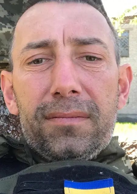 Я Дмитрий, 46, из Нежина, ищу знакомство для приятного времяпровождения