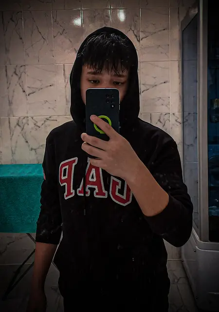 Я Руслан, 20, знакомлюсь без обязательств в Атырау