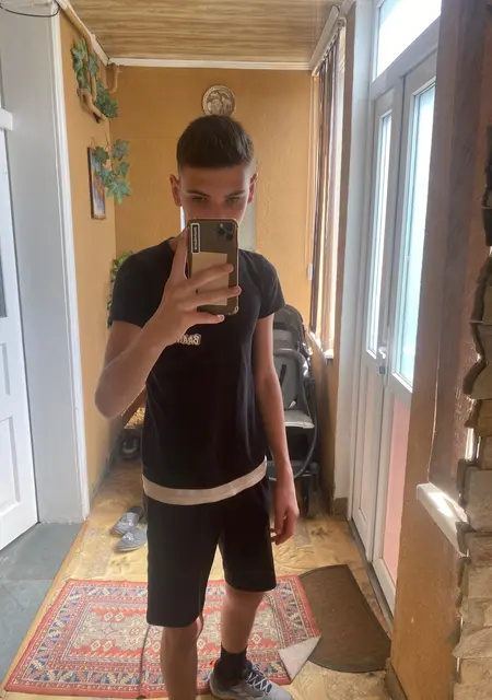 Я Олександр, 21, знакомлюсь для общения в Дрогобиче