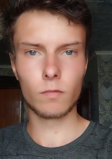 Никита з Чугуїв, мені 20 років, познайомлюсь на одну ніч