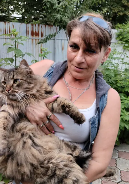 Я Лариса, 51 років з Донецька, шукаю знайомство для постійних стосунків