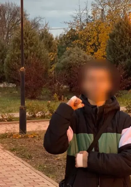 Vzkiillturbo з Мирнограда, мені 19 років, познайомлюсь для вірт