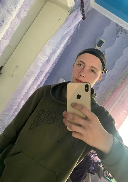 Вадим з Дніпра, шукаю на сайті знайомства на одну ніч