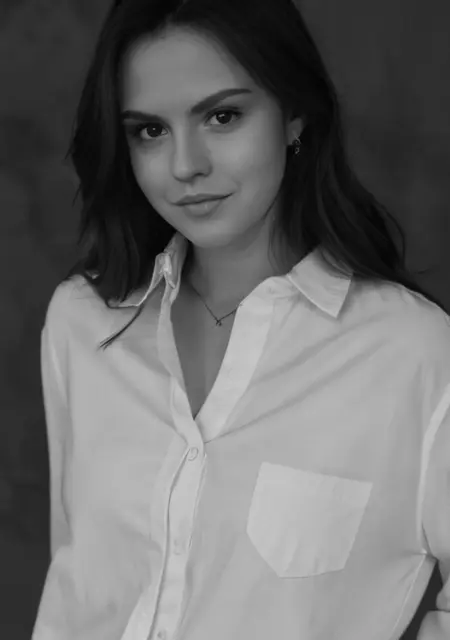 Я Амалія, 25, знакомлюсь для дружбы в Ровно