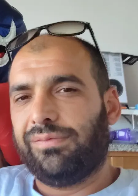 Cristian из Севильи, мне 33, познакомлюсь без обязательств