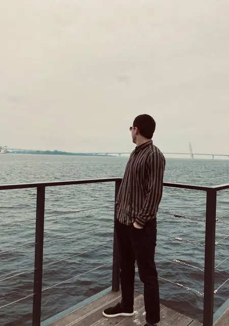 Ахмет из Франкфурта-на-майне, ищу на сайте общение