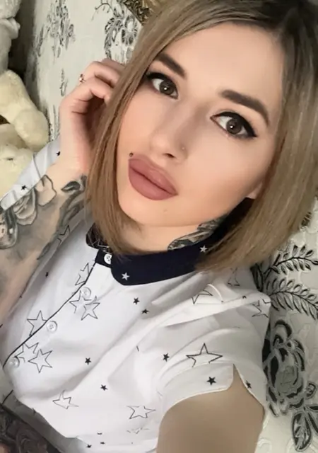 Я Януля, 25, знакомлюсь для вирта в Вене