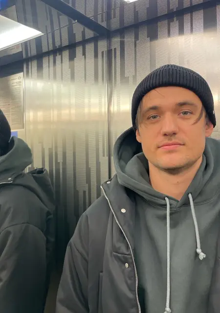 Андрей з Рівного, шукаю на сайті знайомства без зобов'язань