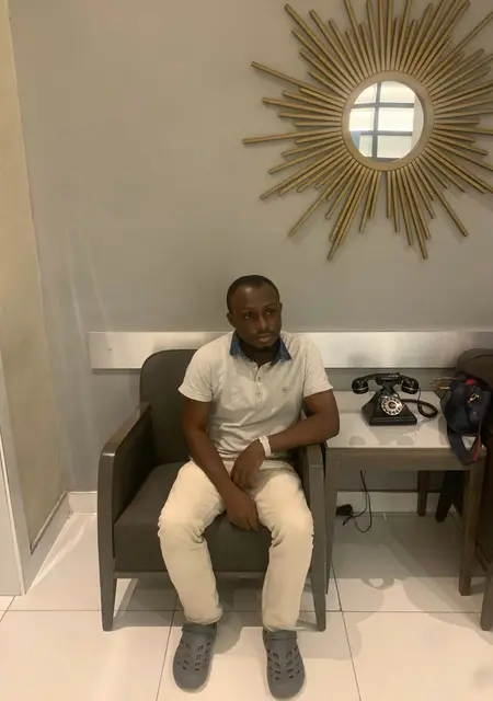 Essy из Лондона, мне 40, познакомлюсь для общения