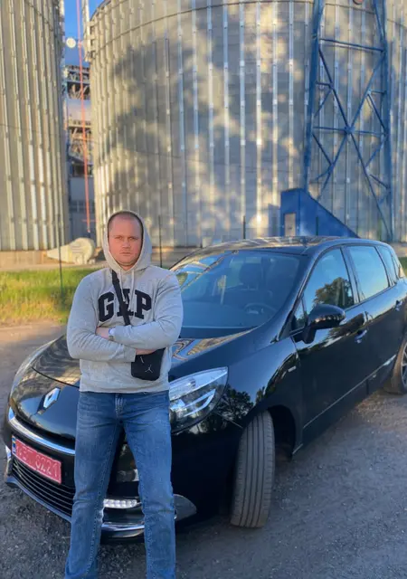 Дмитро из Старобельска, мне 32, познакомлюсь на одну ночь