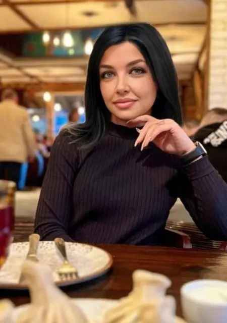 Я Татьяна, 30 років з Маріуполя, шукаю знайомства на одну ніч