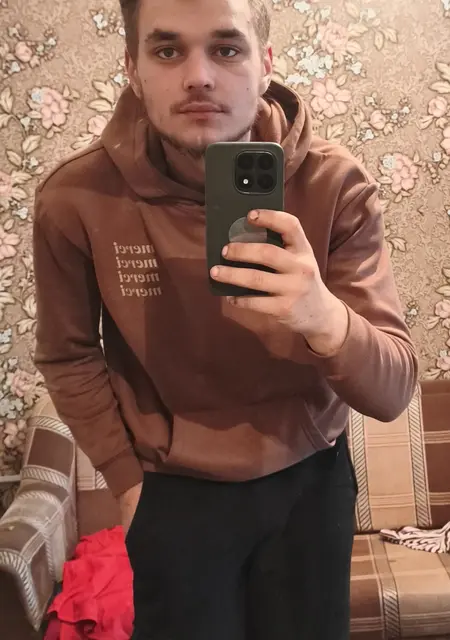 Никита из Минска, ищу на сайте приятное времяпровождение