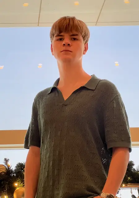 Влад из Витебска, мне 20, познакомлюсь на одну ночь