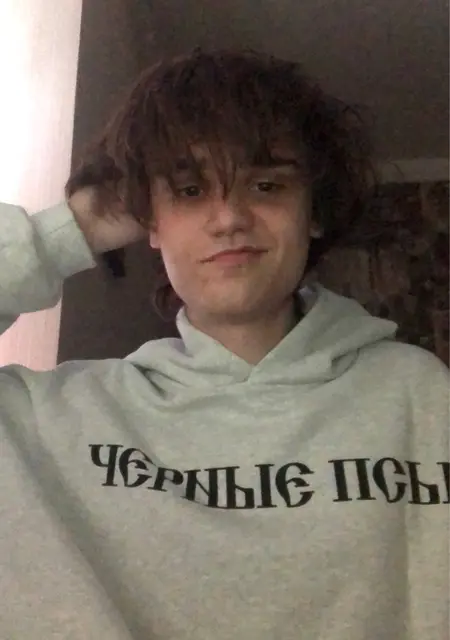 Artem из Кривого Рога, ищу на сайте знакомства на одну ночь