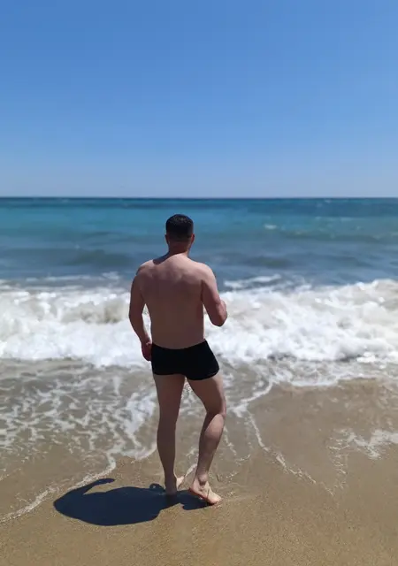 Johny из Алькала-де-энареса, мне 36, познакомлюсь на одну ночь