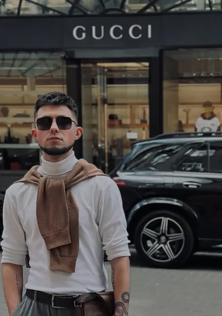 Daniil з Одеси, мені 20 років, познайомлюсь для відкриті стосунки