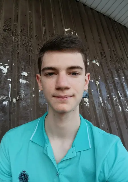 Я Тимофей, 19 років, знайомлюсь без зобов'язань у Харкові