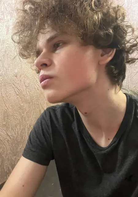 Kim з Запоріжжя, шукаю на сайті спілкування