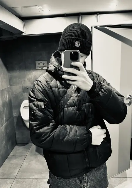 Maxim з Novovolynsk, шукаю на сайті знайомства на одну ніч