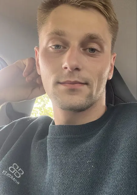 Я Дмитрий, 21, знакомлюсь для приятного времяпровождения в Минске