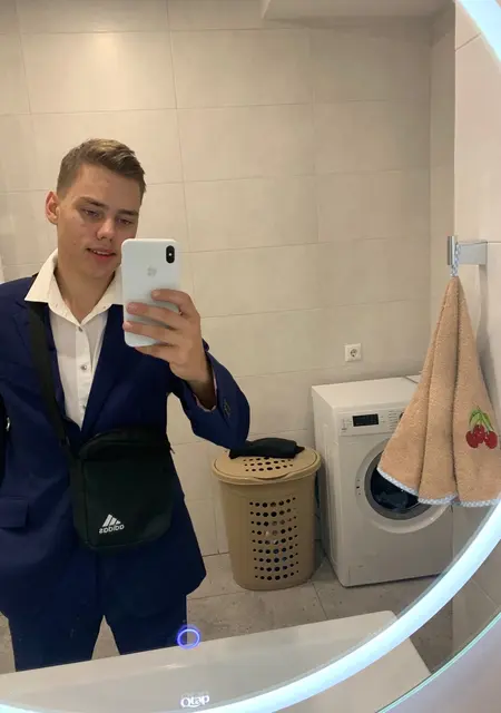 Kirill з Харкова, шукаю на сайті дружбу