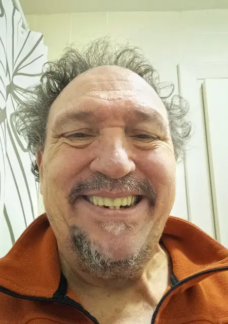 Я Aketza, 44, из Мадрида, ищу знакомства без обязательств