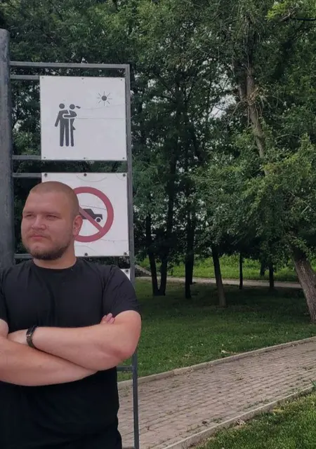Иван з Донецька, шукаю на сайті знайомства без зобов'язань